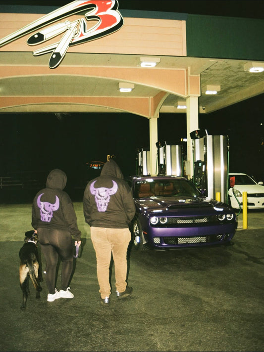 Ultra Heavyweight No
Drawstring Hoodie (Purple bull)